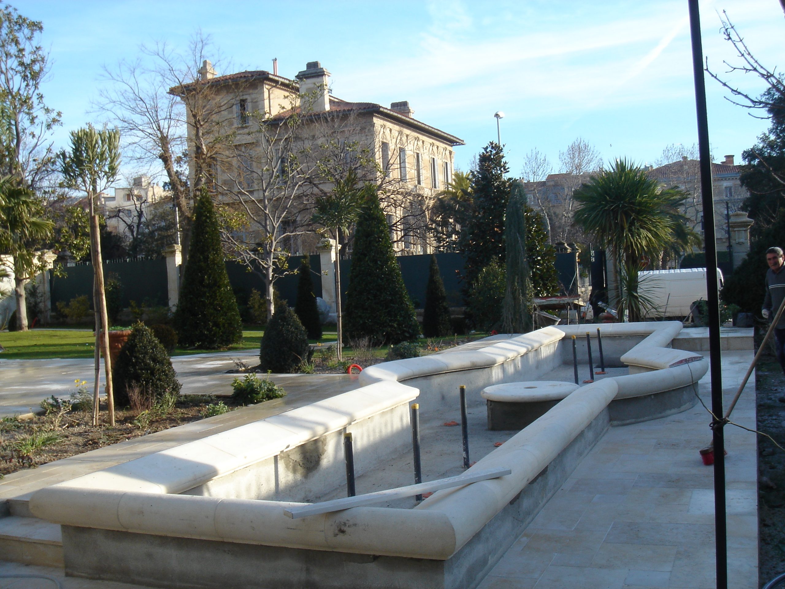 Fontaine et bassin du square Monticelli à Marseille, aménagement paysager